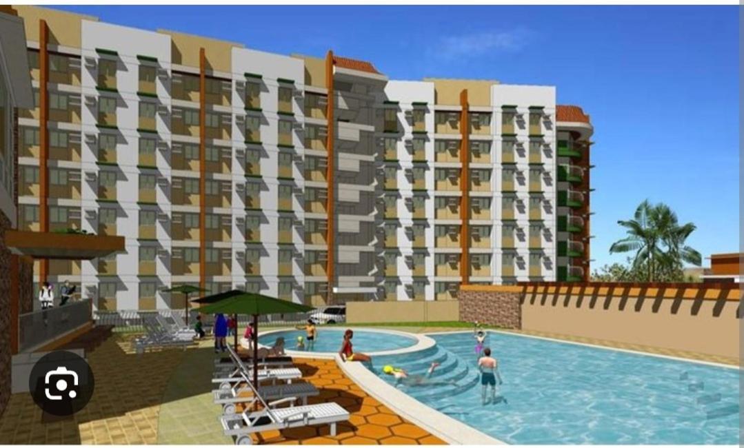 Paranaque City The Lancris Residences, 2 Bedrooms, 1 Bathroom, Living-Room, Kitchen & Pool Is Free المظهر الخارجي الصورة