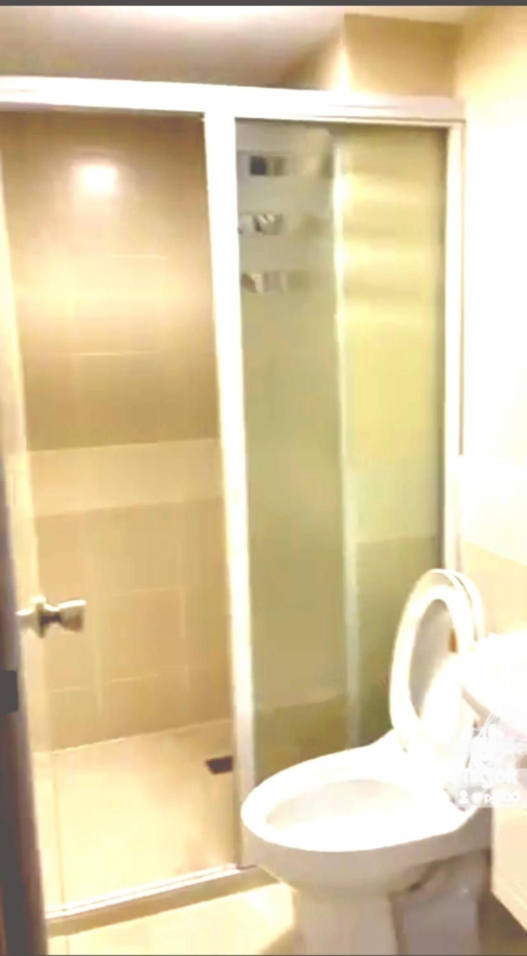 Paranaque City The Lancris Residences, 2 Bedrooms, 1 Bathroom, Living-Room, Kitchen & Pool Is Free المظهر الخارجي الصورة